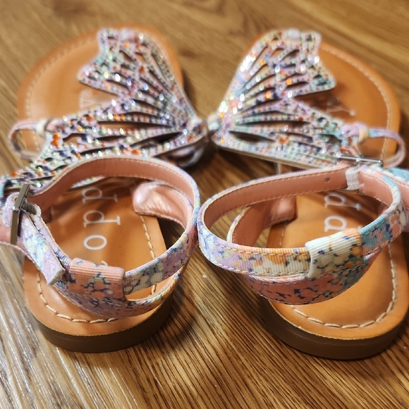 Copper Key Butterfly Rhinestone Sandals - Picture 8 of 12